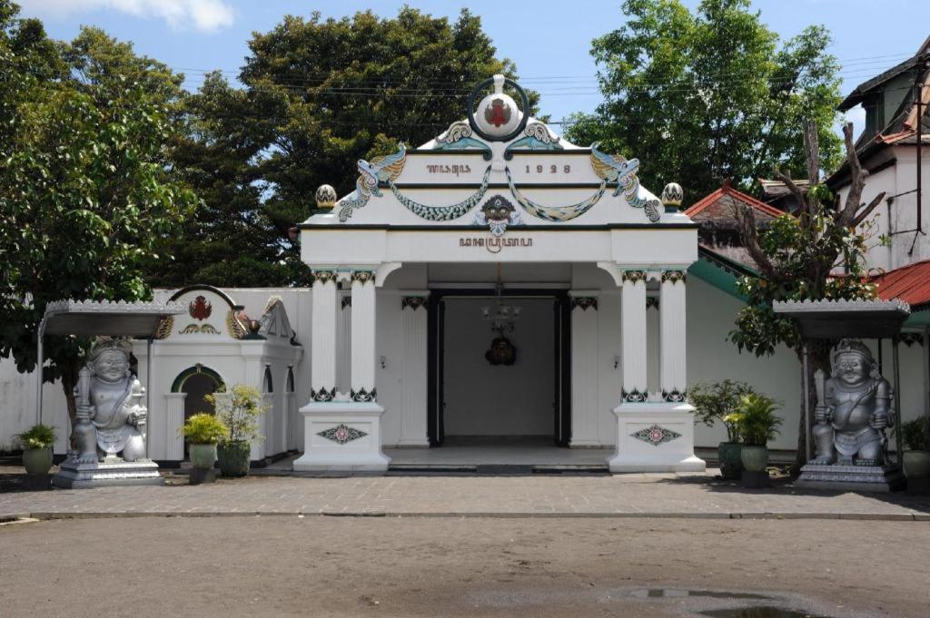 Grage Jogja Hotel Yogyakarta Bagian luar foto